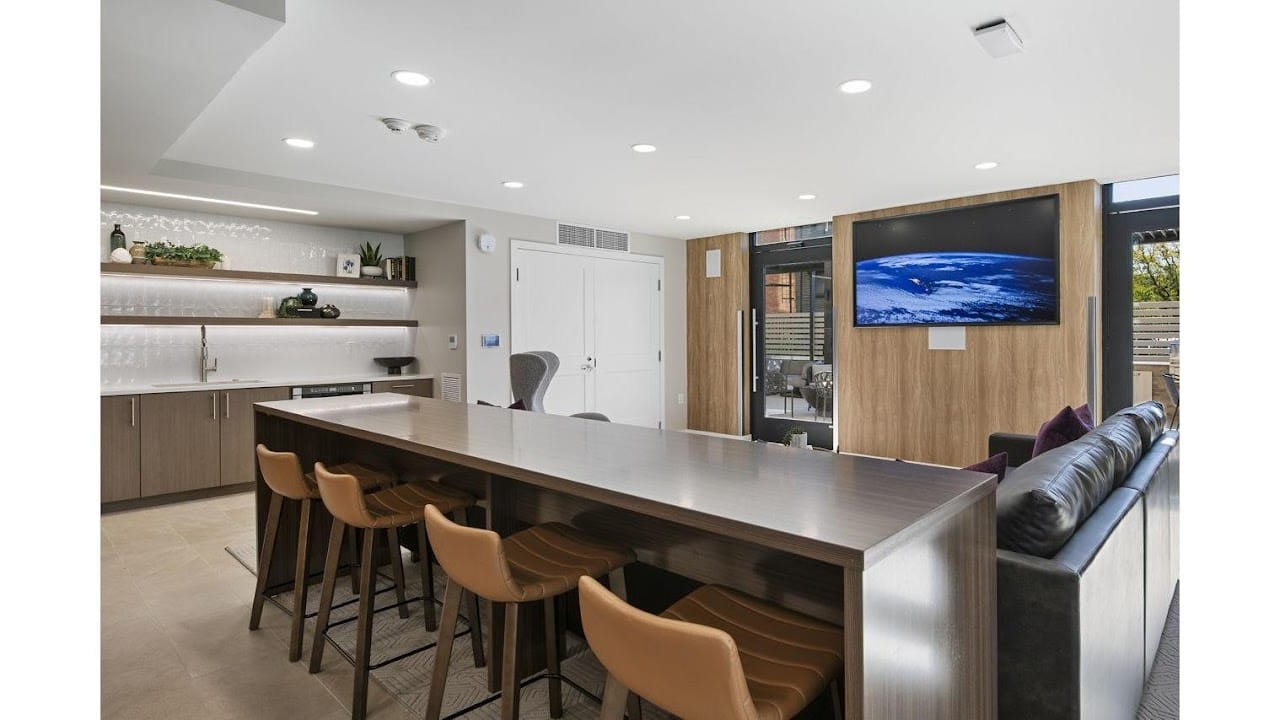 Photo of Trenton Apartments at 544 E 100 E Salt Lake City, UT 84102