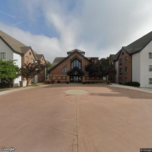 Photo of Avia Apartments at College Boulevard. Affordable housing located at 11400 College Blvd Overland Park, KS 66210