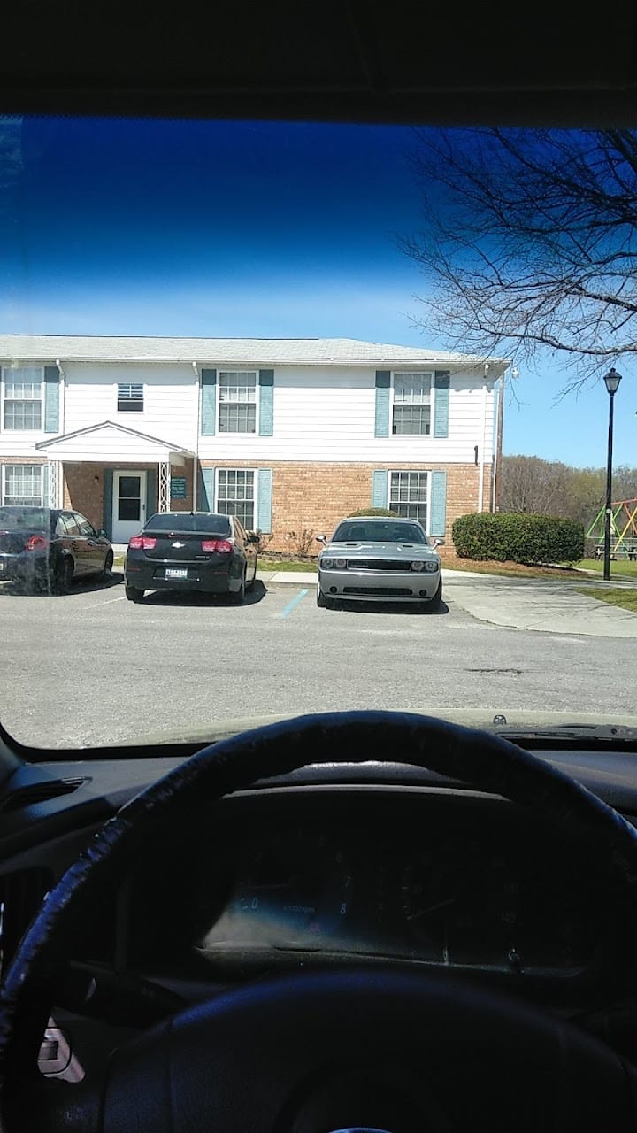 Photo of Abbott Arms Apartments. Affordable housing located at 2011 Wilkinson St Cayce, SC 29033