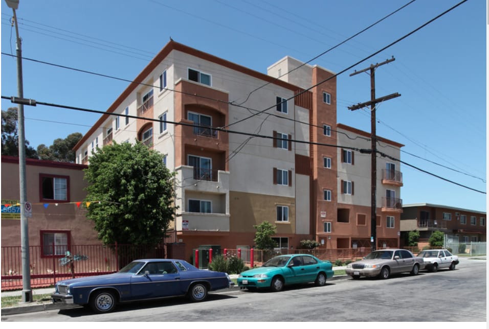 Photo of Valley View Apartments. Affordable housing located at 9015 Orion Ave North Hills, CA 91343