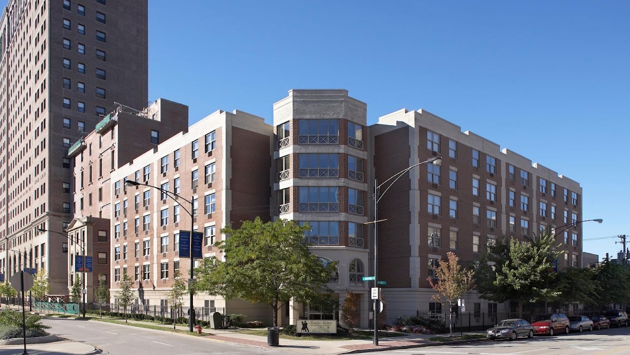 Photo of SENIOR SUITES OF CENTRAL STATION. Affordable housing located at 1400 S INDIANA AVE CHICAGO, IL 60605