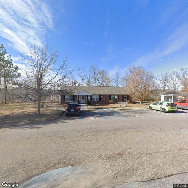 Photo of Kingsview Apartments. Affordable housing located at 901 Larry Neil Way Kingsport, TN 37660