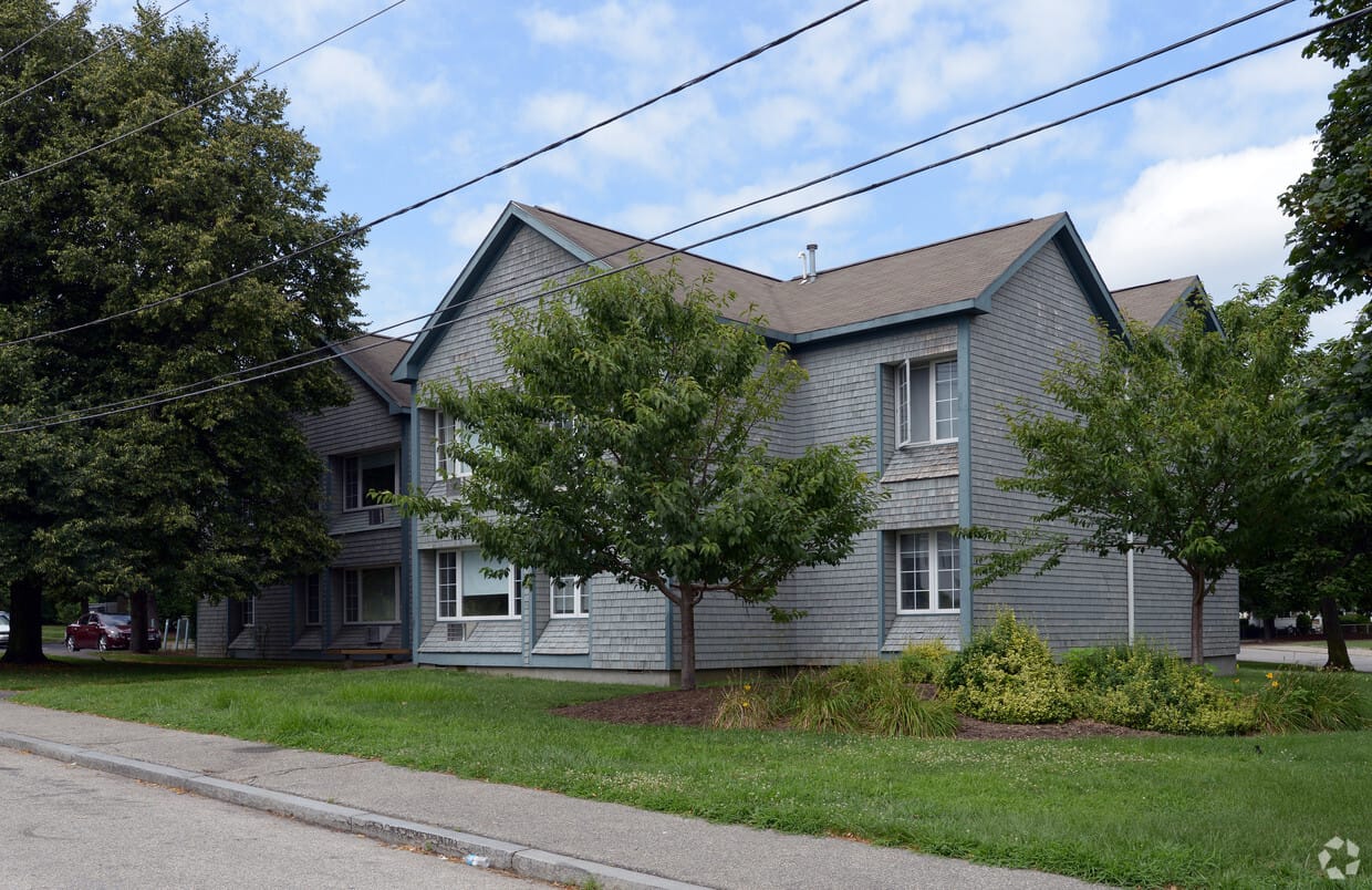 Photo of BRAEBURN CHATHAM APARTMENTS. Affordable housing located at 190 CHATHAM ST PROVIDENCE, RI 02904