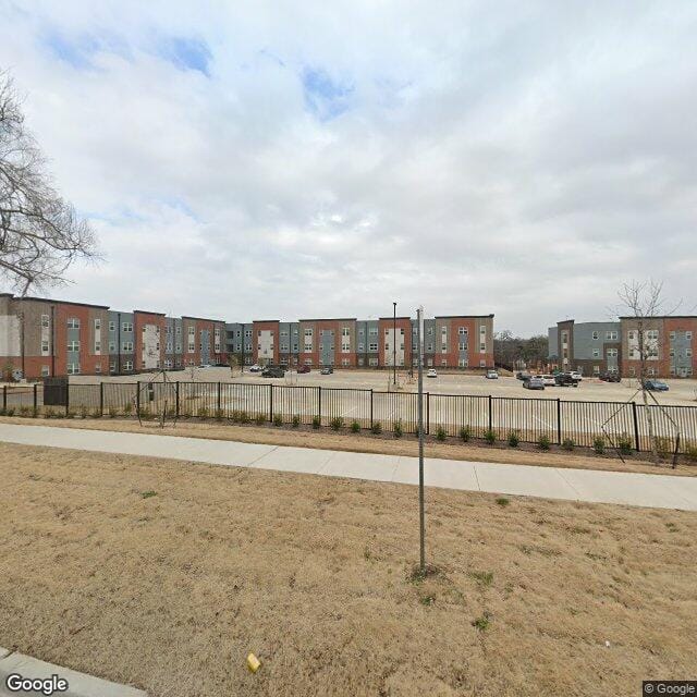 Photo of Highpoint at Wynnewood at 1805 S Zang Blvd Dallas, TX 75224