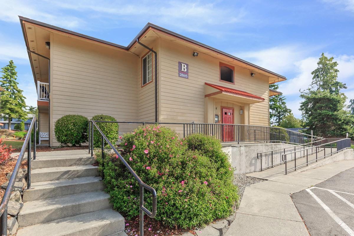 Photo of VILLA CAPRI. Affordable housing located at 28621 25TH PL S FEDERAL WAY, WA 98003