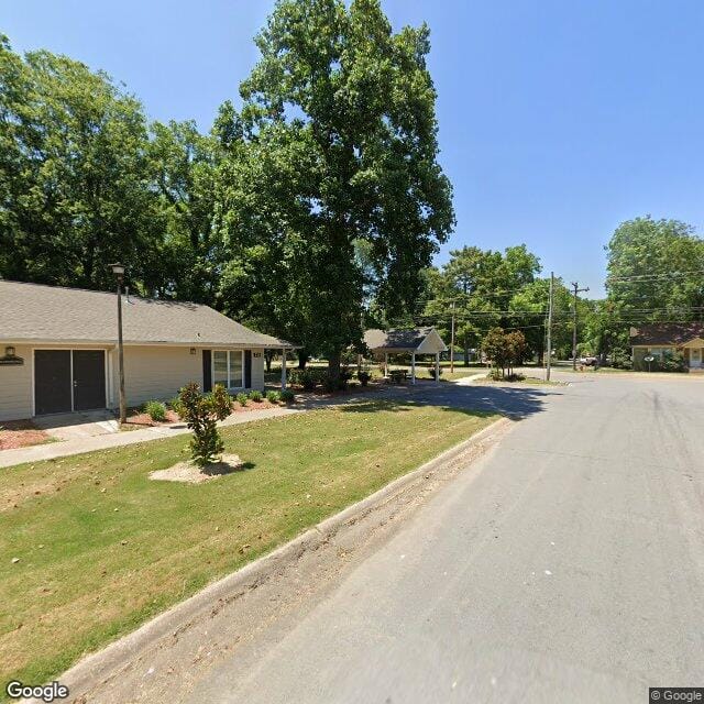 Photo of CHAPEL OAKS APARTMENTS. Affordable housing located at 211 E RANEY AVE MC CRORY, AR 72101