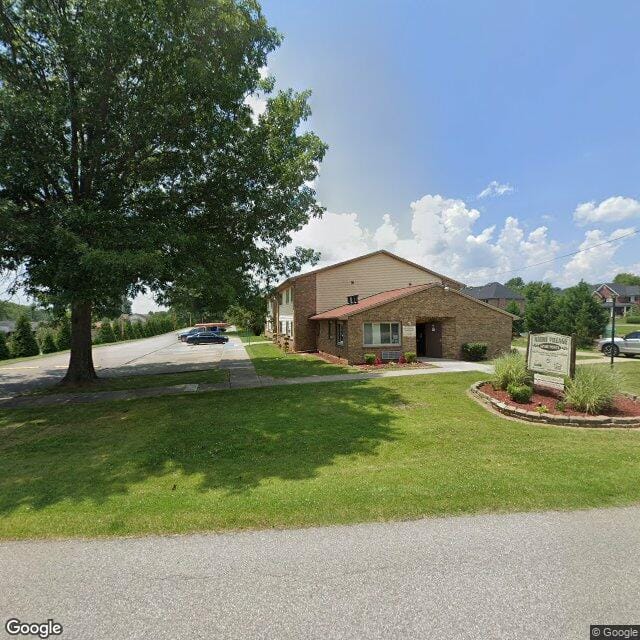 Photo of MAURY VILLAGE at 101 MAURY LN HURRICANE, WV 25526