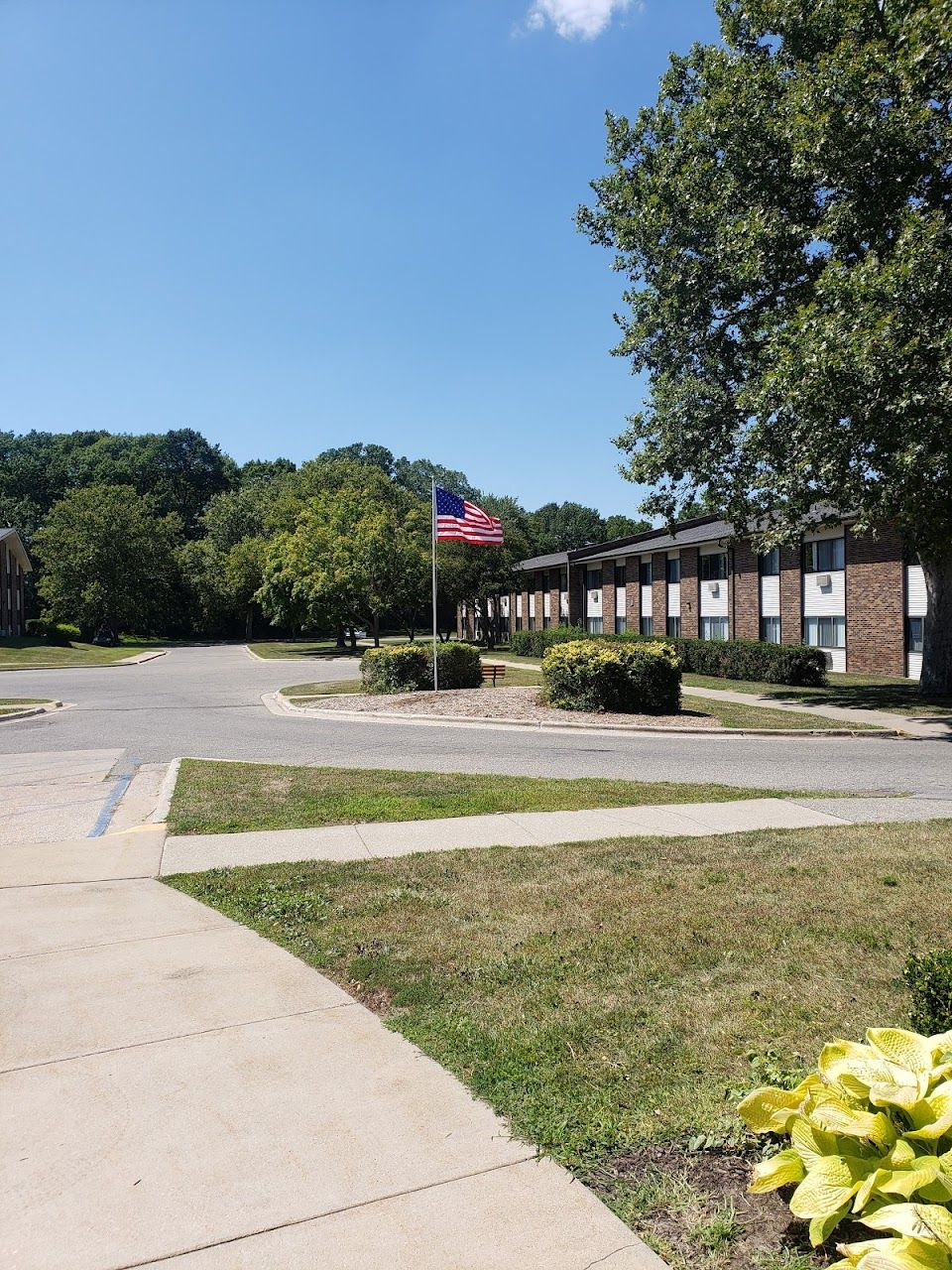 Photo of HARBOR VILLAGE (HOLLAND). Affordable housing located at 287 W 40TH ST HOLLAND, MI 49423