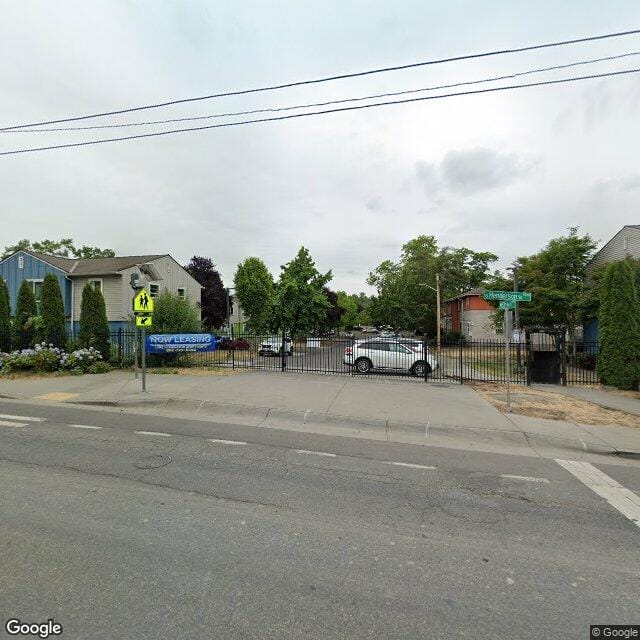 Photo of LAKE WASHINGTON APARTMENTS. Affordable housing located at 9061 SEWARD PARK AVENUE SOUTH SEATTLE, WA 98118