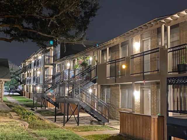 Photo of SPINDLETOP APTS. Affordable housing located at 5929 MELODY LN DALLAS, TX 75231