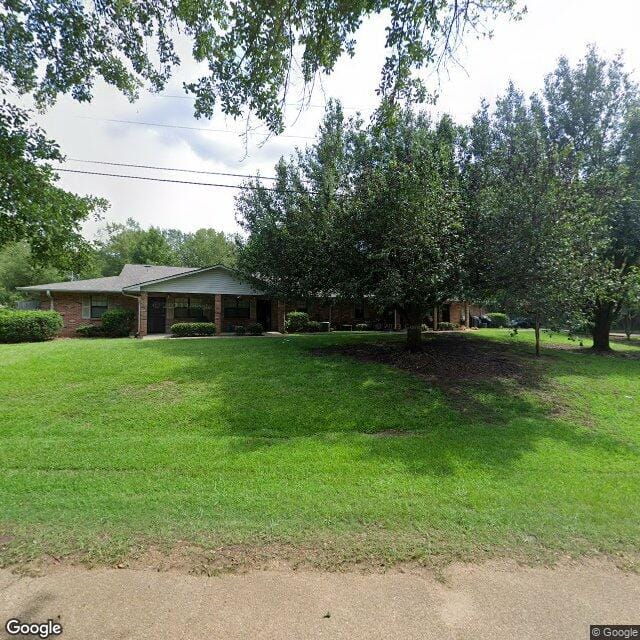 Photo of POPLAR MANOR. Affordable housing located at 300 CT ST VAIDEN, MS 39176