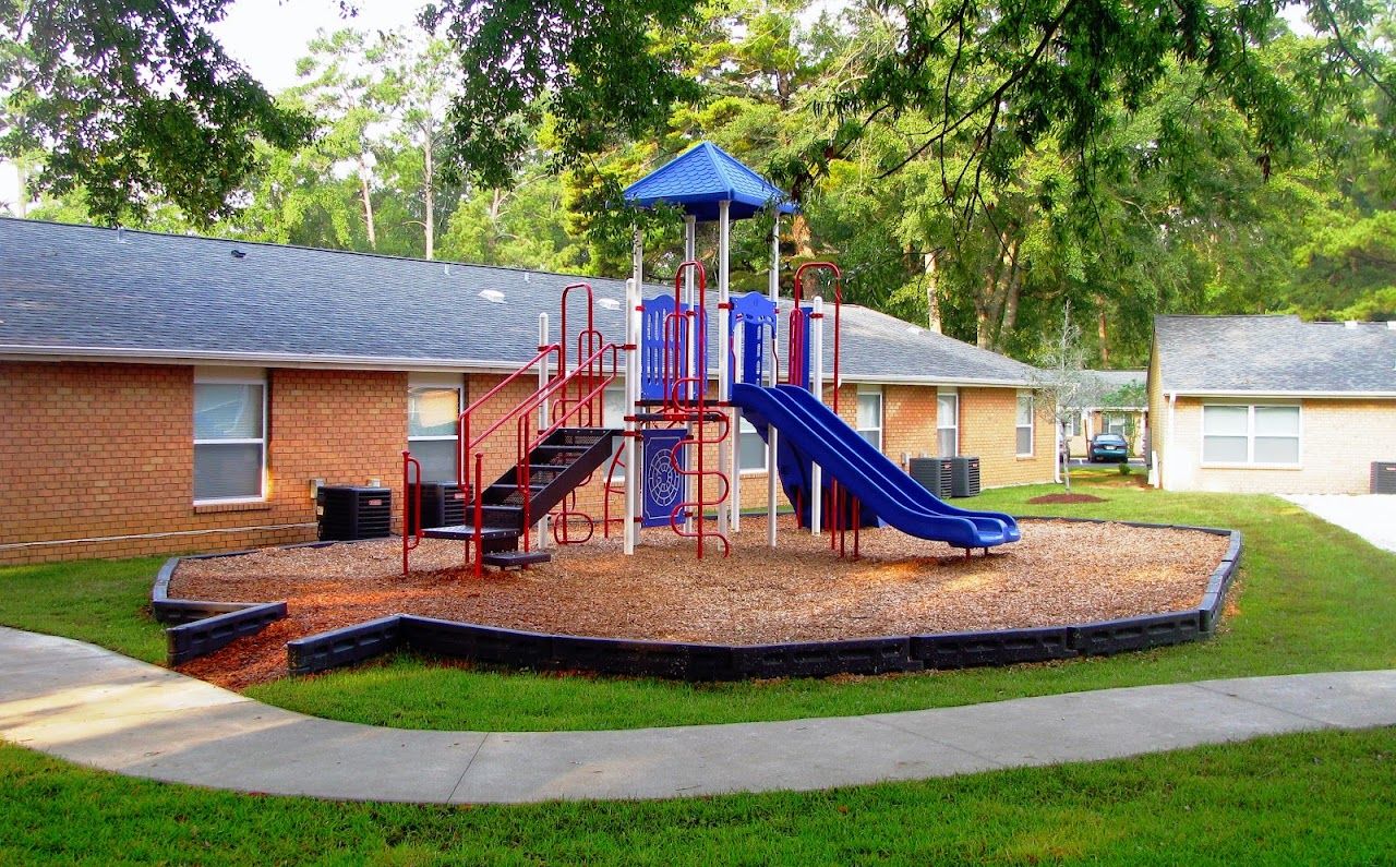 Photo of Cottondale Village at 4052 Old Cottondale Rd Marianna, FL 32448