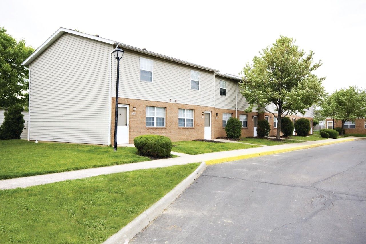 Photo of Indian Mound Apartments. Affordable housing located at 3939 Rosland Dr Columbus, OH 43207