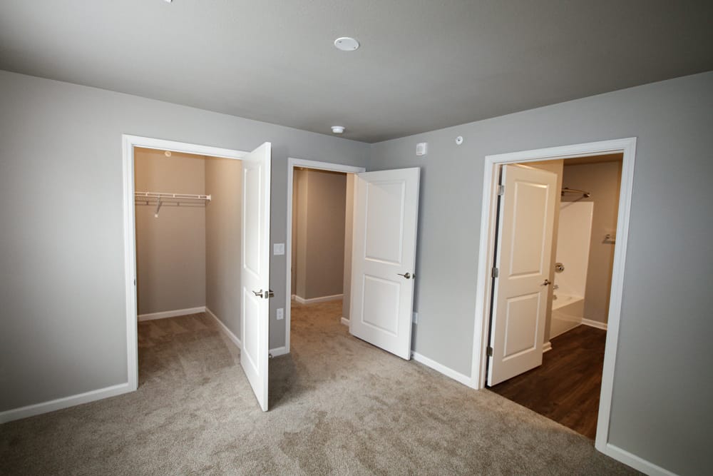 Photo of OVERLOOK POINTE APARTMENTS. Affordable housing located at 726 ELSTON RD LAFAYETTE, IN 47909