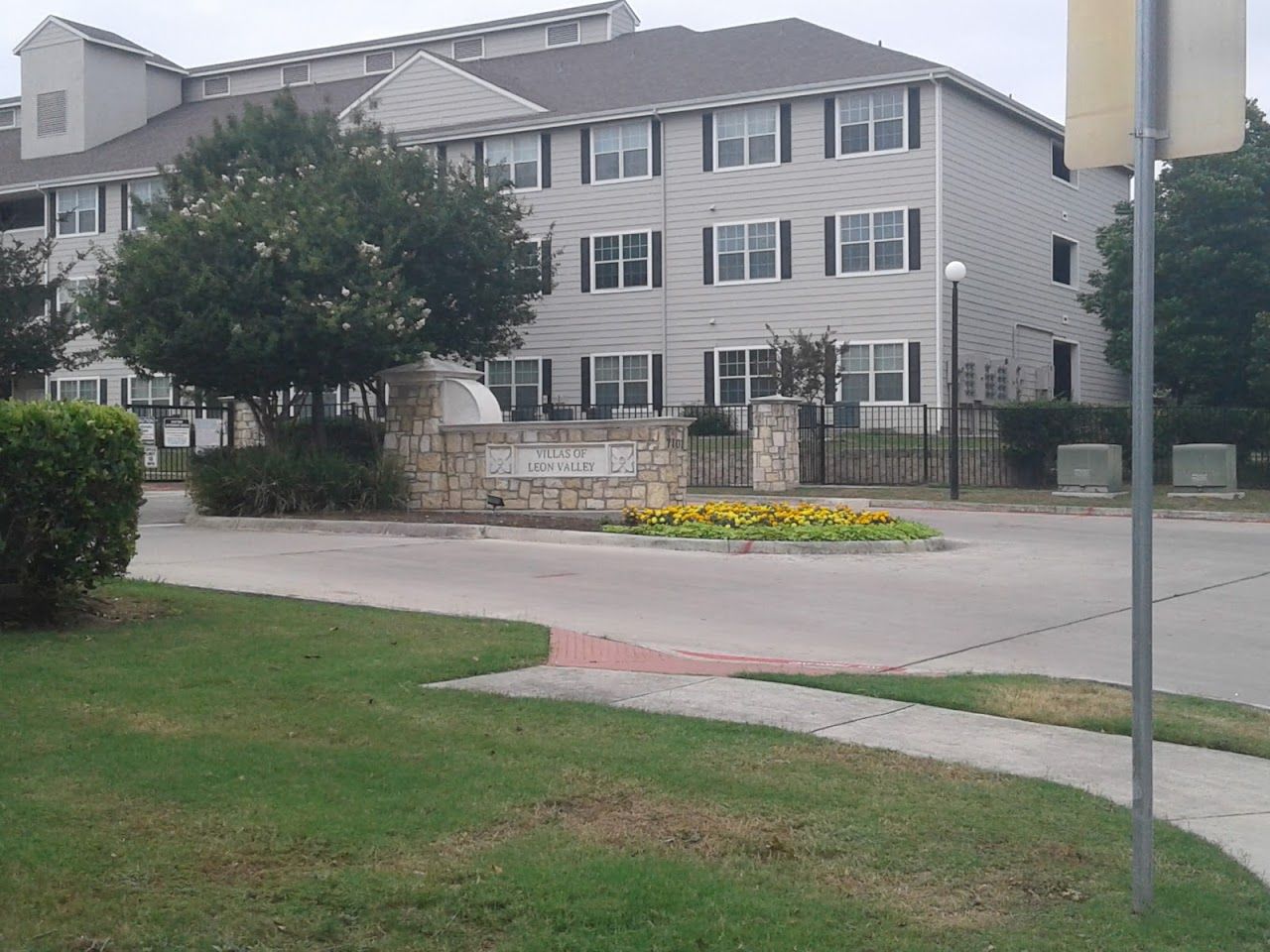 Photo of VILLAS OF LEON VALLEY at 7101 HUEBNER RD SAN ANTONIO, TX 78240