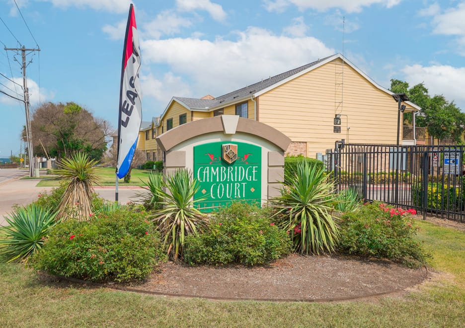 Photo of CAMBRIDGE COURTS. Affordable housing located at 8124 CALMONT AVE FORT WORTH, TX 76116