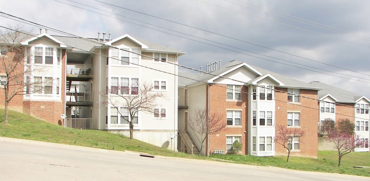 Photo of CAPITAL CITY APTS at 518 E ELM ST JEFFERSON CITY, MO 65101