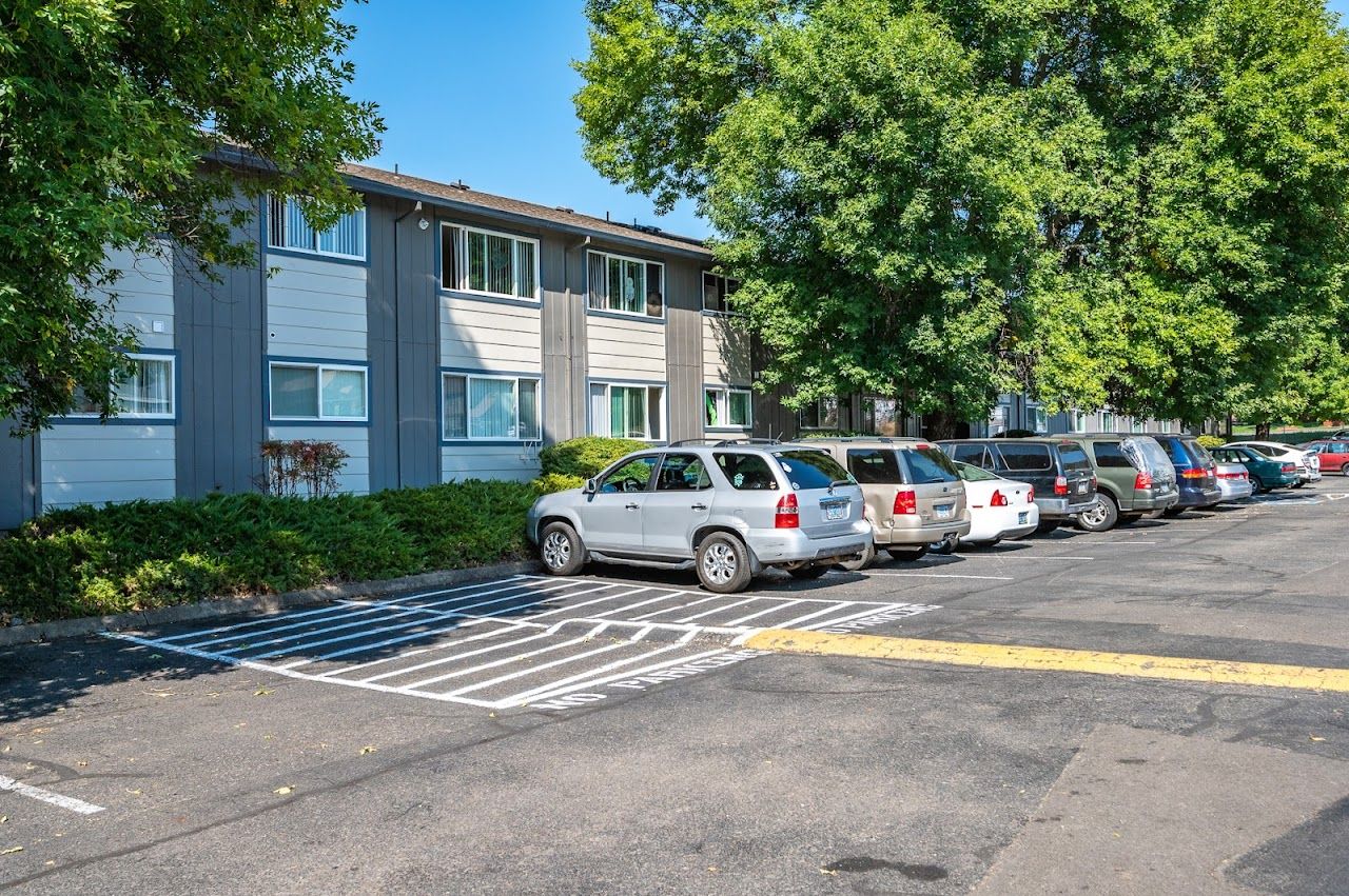 Photo of ROSE VILLA APTS. Affordable housing located at 2525 NE STEPHENS ST ROSEBURG, OR 97470