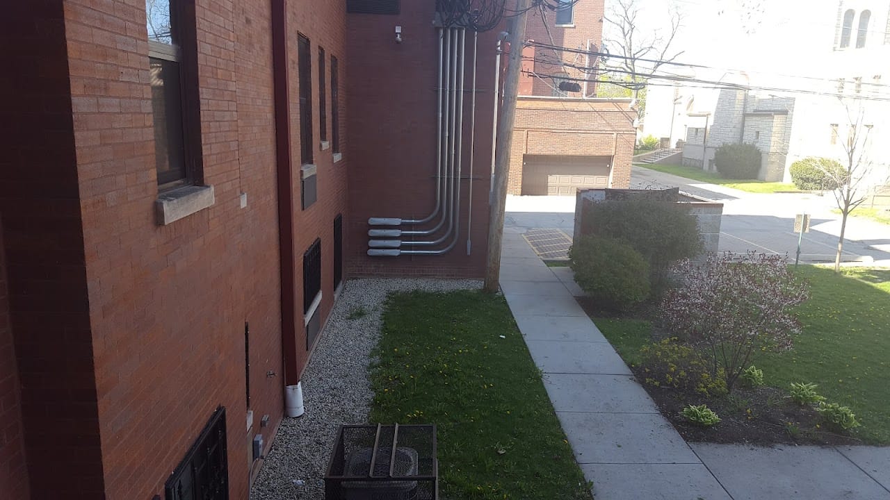 Photo of BETTENDORF PLACE (CITY OF CHICAGO) at 8425 S SAGINAW AVE CHICAGO, IL 60617