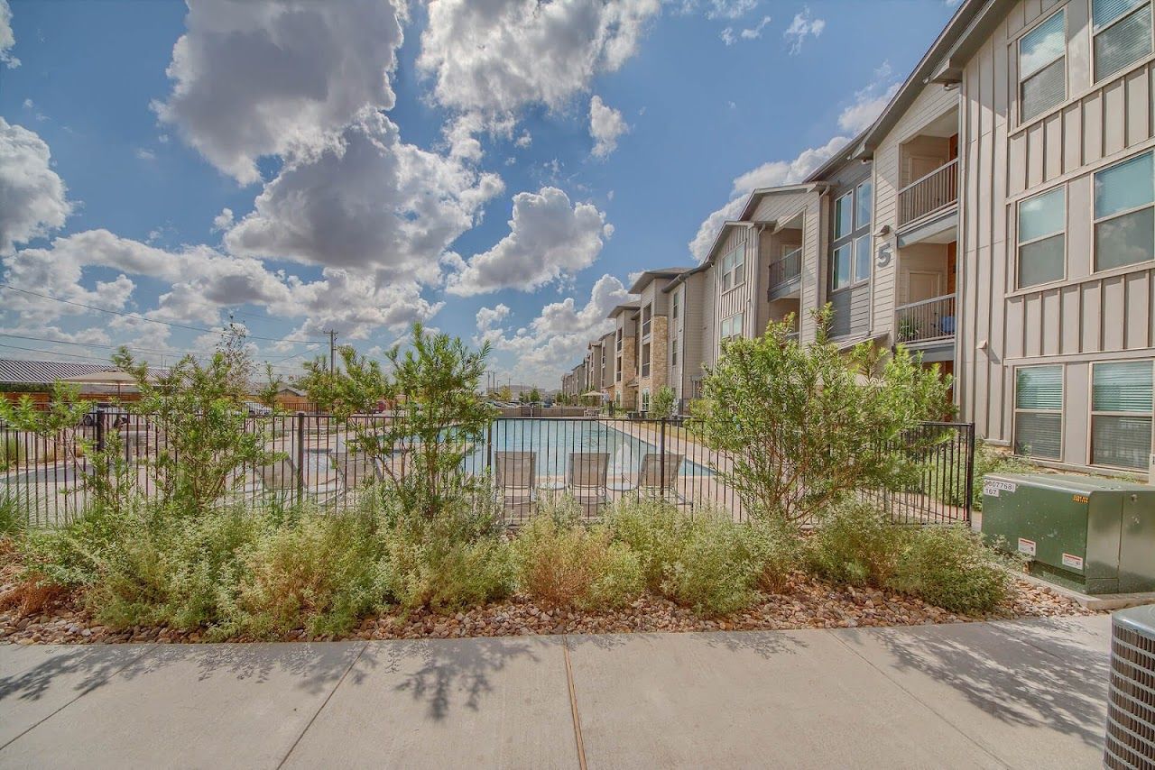 Photo of MERRITT MONUMENT. Affordable housing located at 203 BEAL PARKWAY MIDLAND, TX 79703