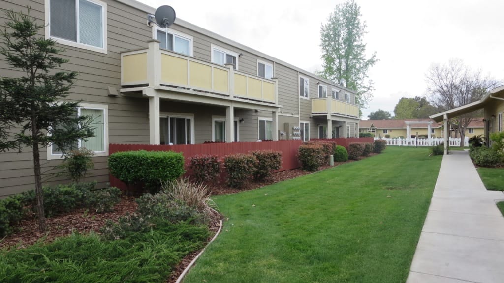 Photo of CASA DE ANGELO APTS at 3151 NOTRE DAME DR SACRAMENTO, CA 95826