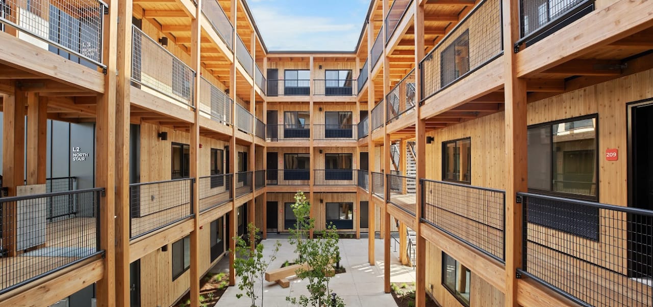 Photo of Shortstack Belmont. Affordable housing located at 2755 SE Belmont St Portland, OR 97214