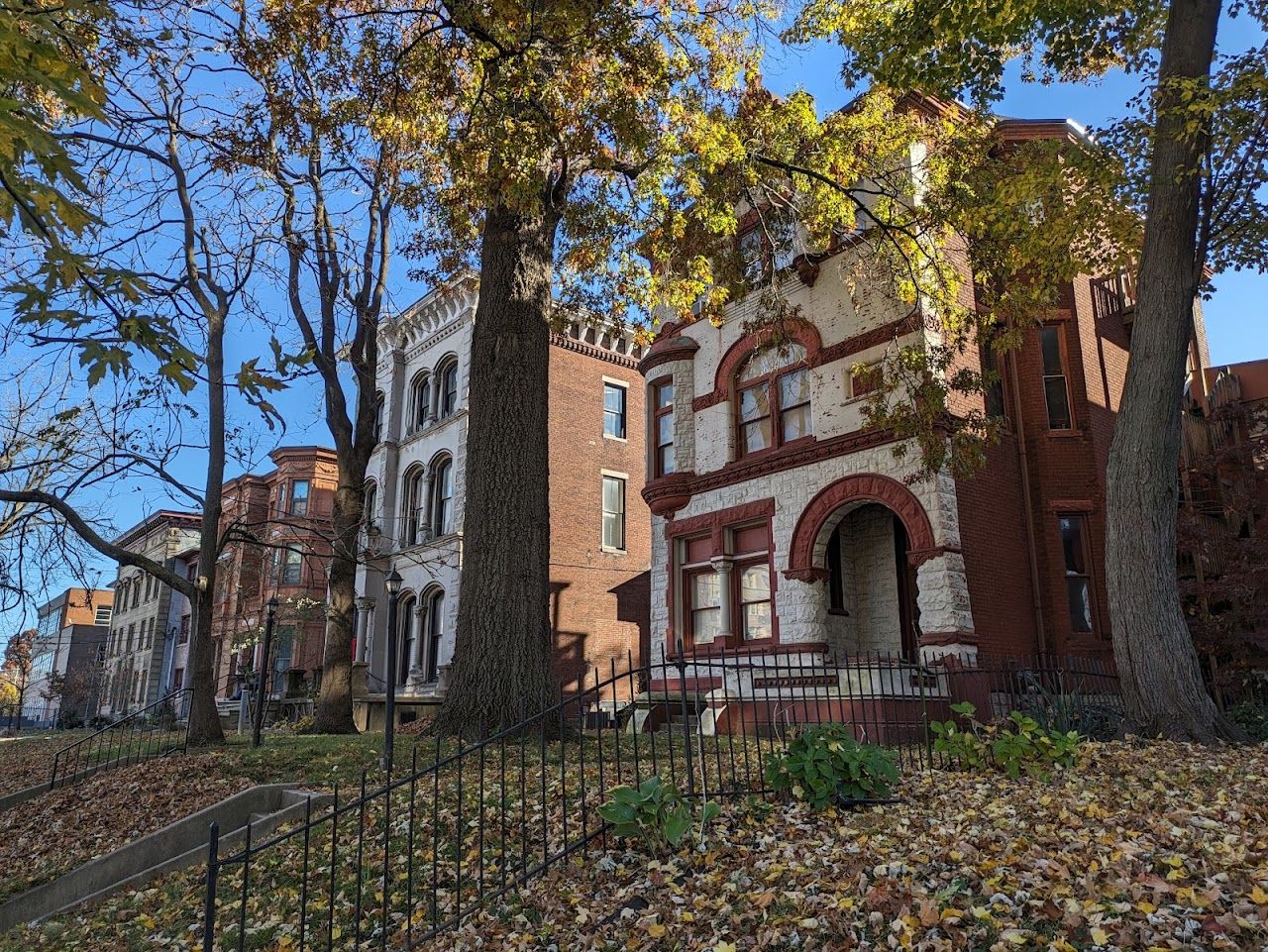 Photo of GREYSTONE APARTMENTS. Affordable housing located at WEST ORMSBY AVE. LOUISVILLE, KY 40203