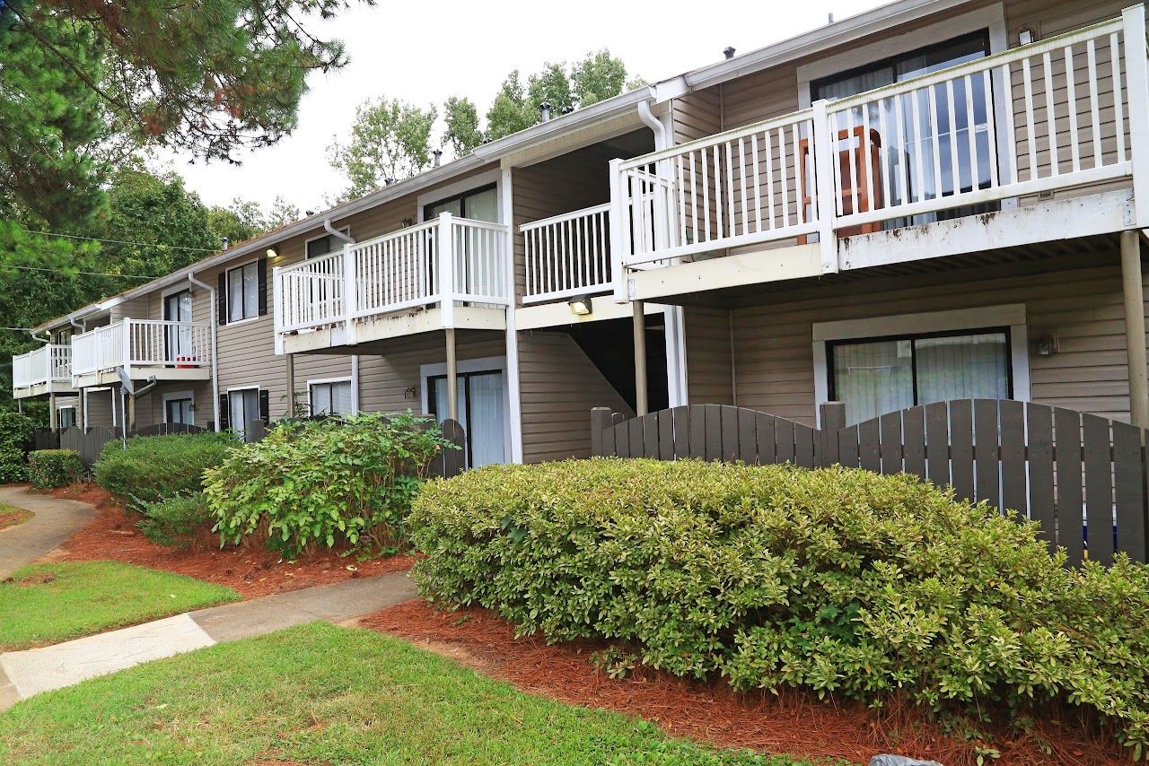 Photo of SILVER OAKS APARTMENTS at 1281 BROCKETT ROAD CLARKSTON, GA 33021