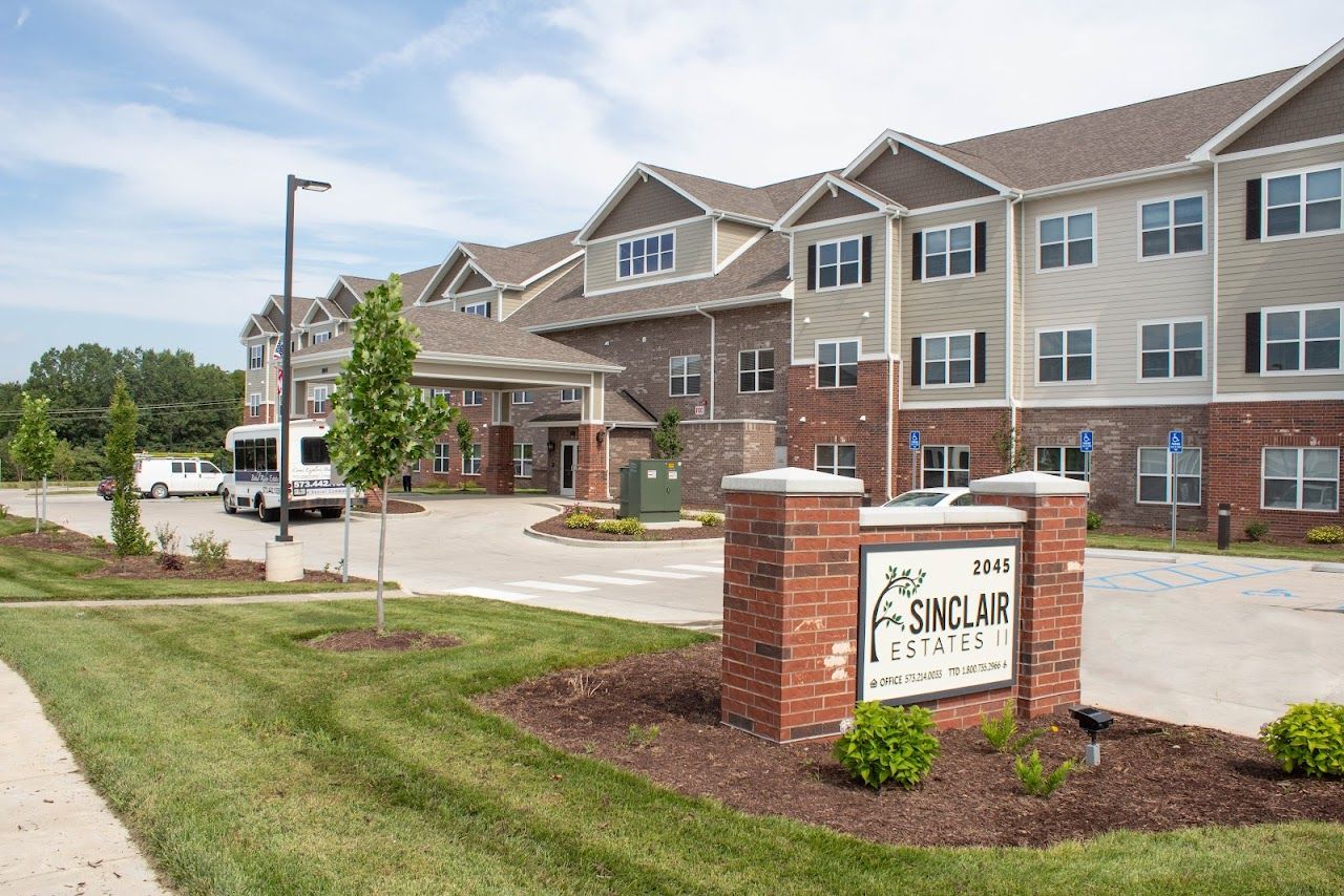Photo of SINCLAIR ESTATES II at 2045 WEST SOUTHHAMPTON DRIVE COLUMBIA, MO 65203