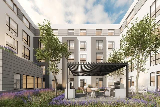 Photo of 820 W Macarthur Blvd. Affordable housing located at 820 W Macarthur Blvd Oakland, CA 94608