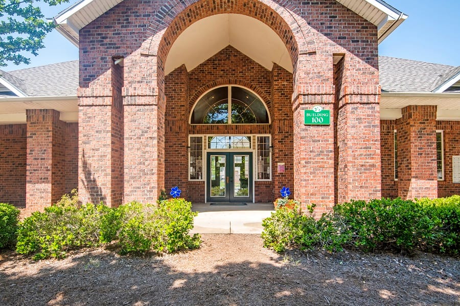 Photo of LAUREL POINTE. Affordable housing located at 100 LAUREL POINTE CIRCLE SALISBURY, NC 28147