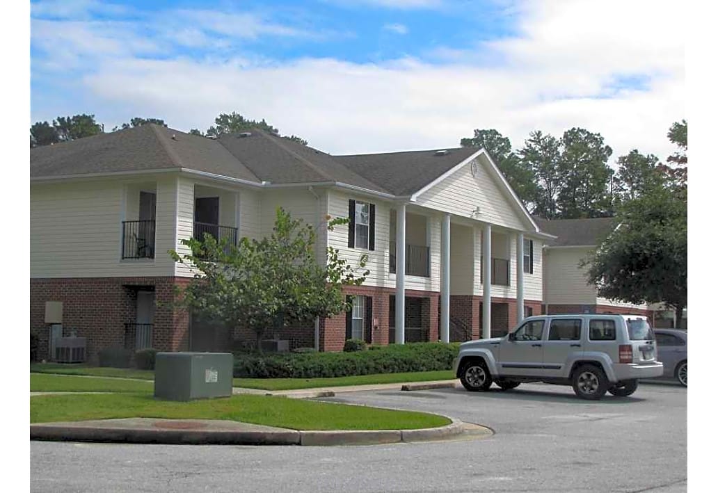 Photo of SPRINGFIELD CROSSING. Affordable housing located at 3320 N LUMPKIN RD COLUMBUS, GA 31903