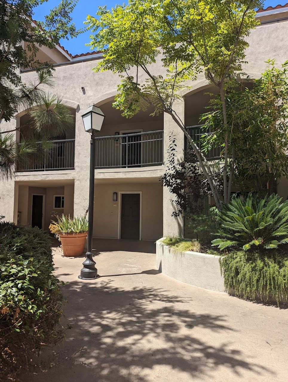 Photo of Park Plaza Apartments at 960 W 62nd Pl Los Angeles, CA 90044