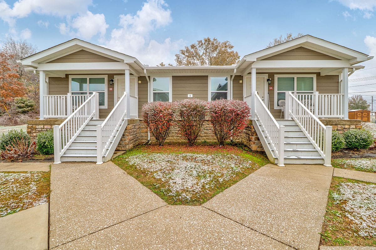 Photo of GLEN ABBEY CROSSING. Affordable housing located at PEYTON CIRCLE DAWSON SPRINGS, KY 42408