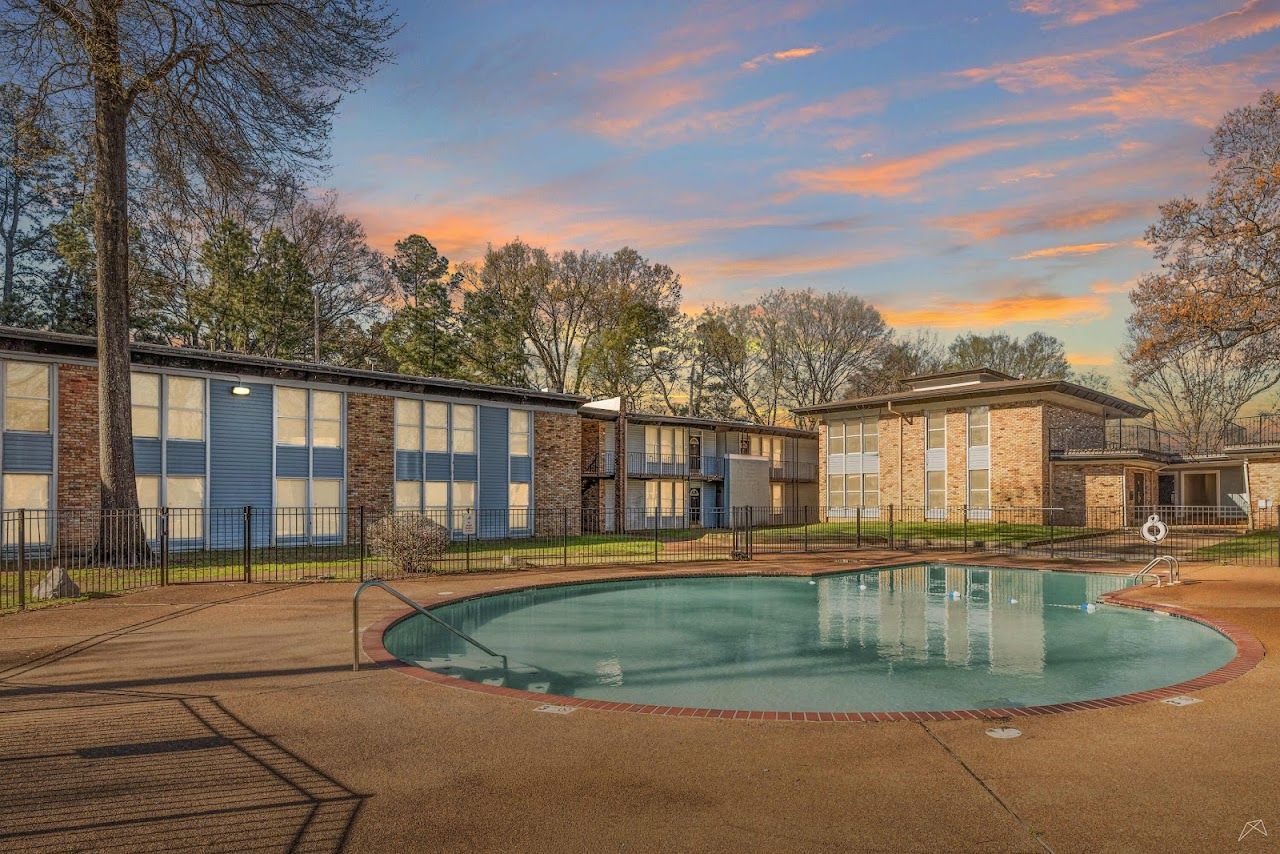 Photo of High Point at 491 N Highland St Memphis, TN 38122