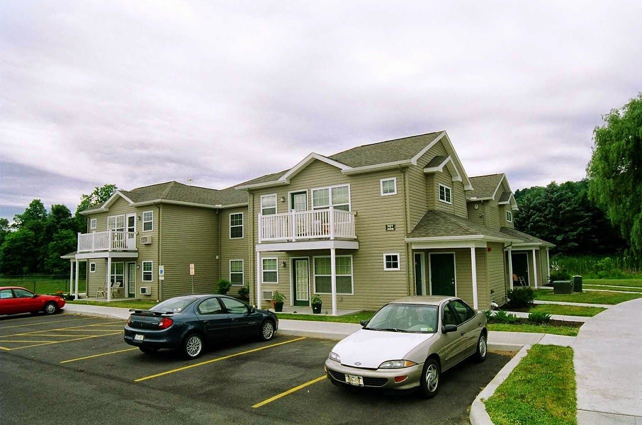 Photo of WILLOW LANDING II APTS at 908 CONIFER DR PALMYRA, NY 14522