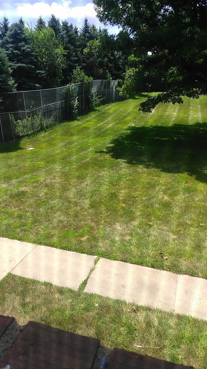 Photo of WILDWOOD VILLAGE APTS at 1344 CASCADE CT COLUMBUS, OH 43204