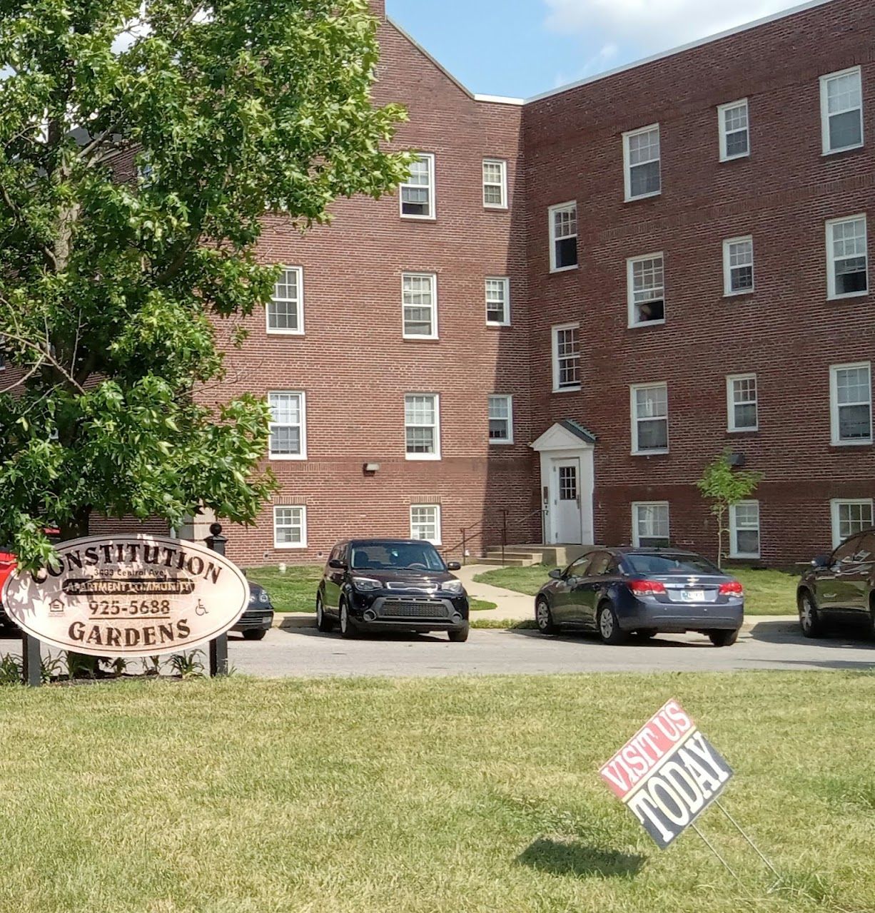 Photo of CONSTITUTION GARDENS. Affordable housing located at 3433 CENTRAL AVE INDIANAPOLIS, IN 46205