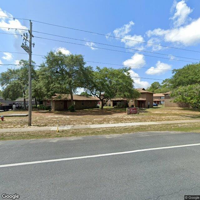 Photo of Emerald Cove East. Affordable housing located at 4600 Range Rd Niceville, FL 32578