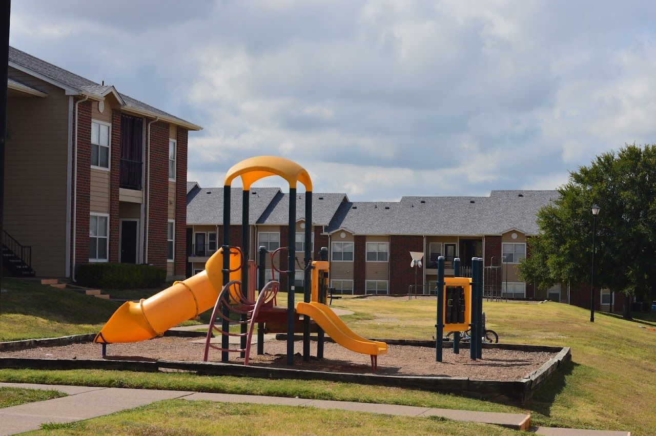 Photo of STONEBROOK VILLAGE APTS. Affordable housing located at 7500 ROLLING BROOK DR FRISCO, TX 75034