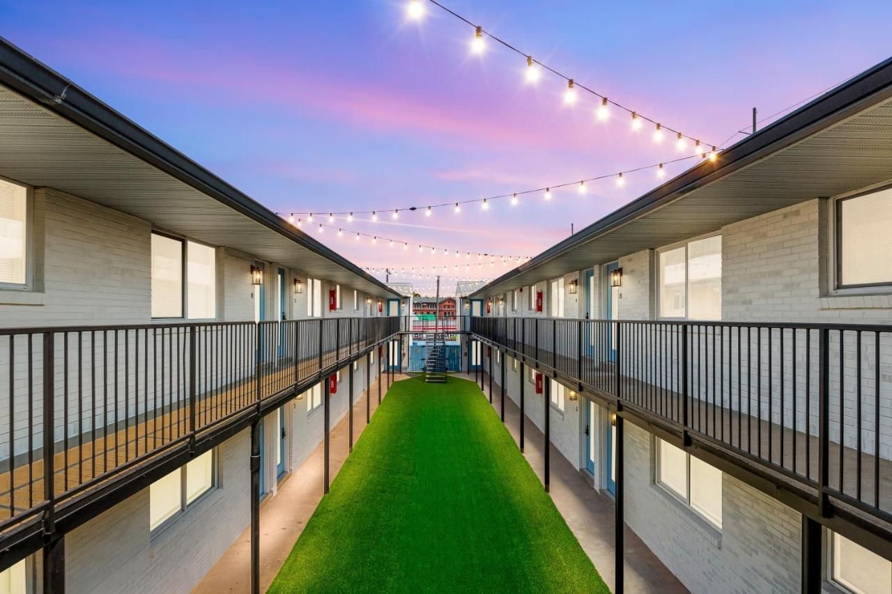 Photo of The Kensington at 2100-2102 Clifton Ave Nashville, TN 37203