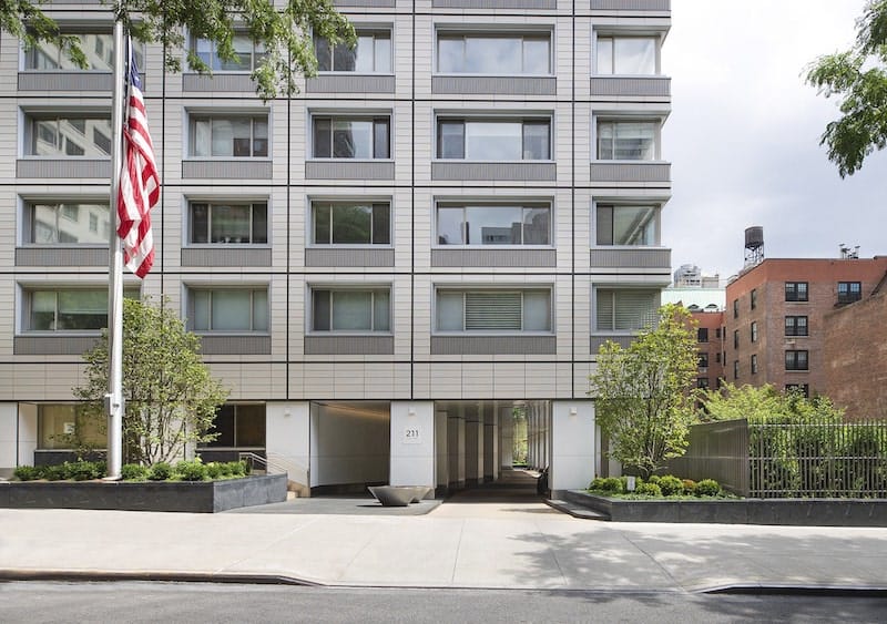 Photo of 211 RESIDENTIAL PARTNERS LLC at 713 E 211TH ST 718 E 212TH ST BRONX, NY 10469