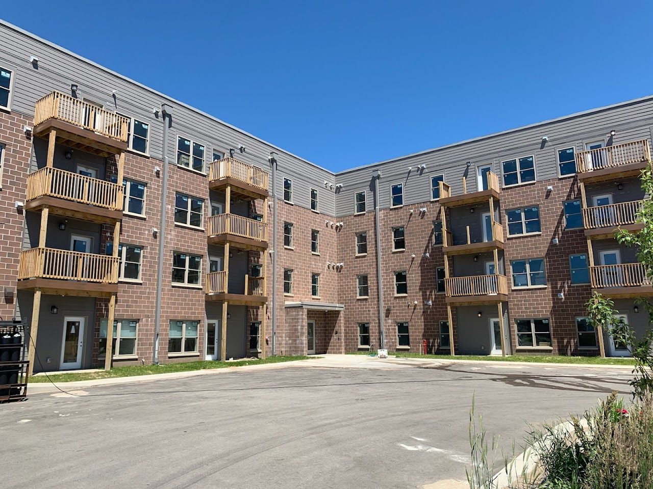 Photo of THE GARDENS OF DUBUQUE. Affordable housing located at 1895 RADFORD ROAD DUBUQUE, IA 52002