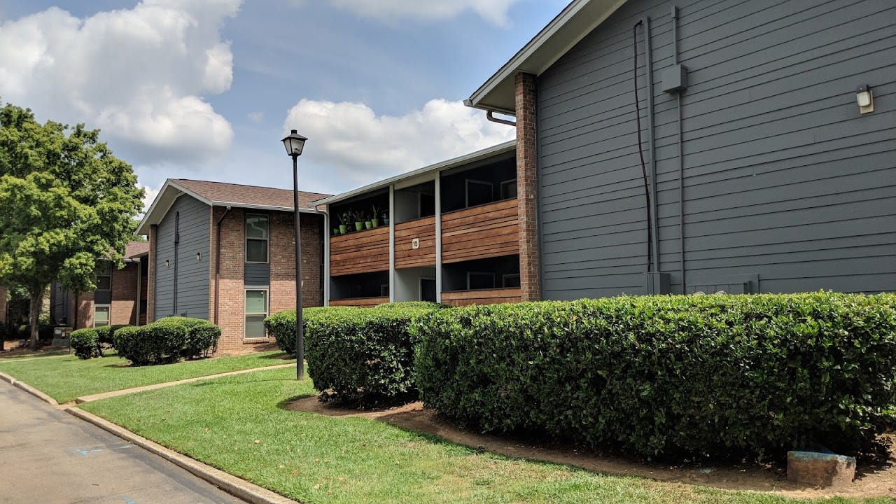 Photo of WATERS AT BERRYHILL. Affordable housing located at 18 BERRYHILL ROAD COLUMBIA, SC 29210