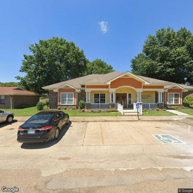 Photo of Martin Housing Authority. Affordable housing located at 134 E Heights Dr MARTIN, TN 38237