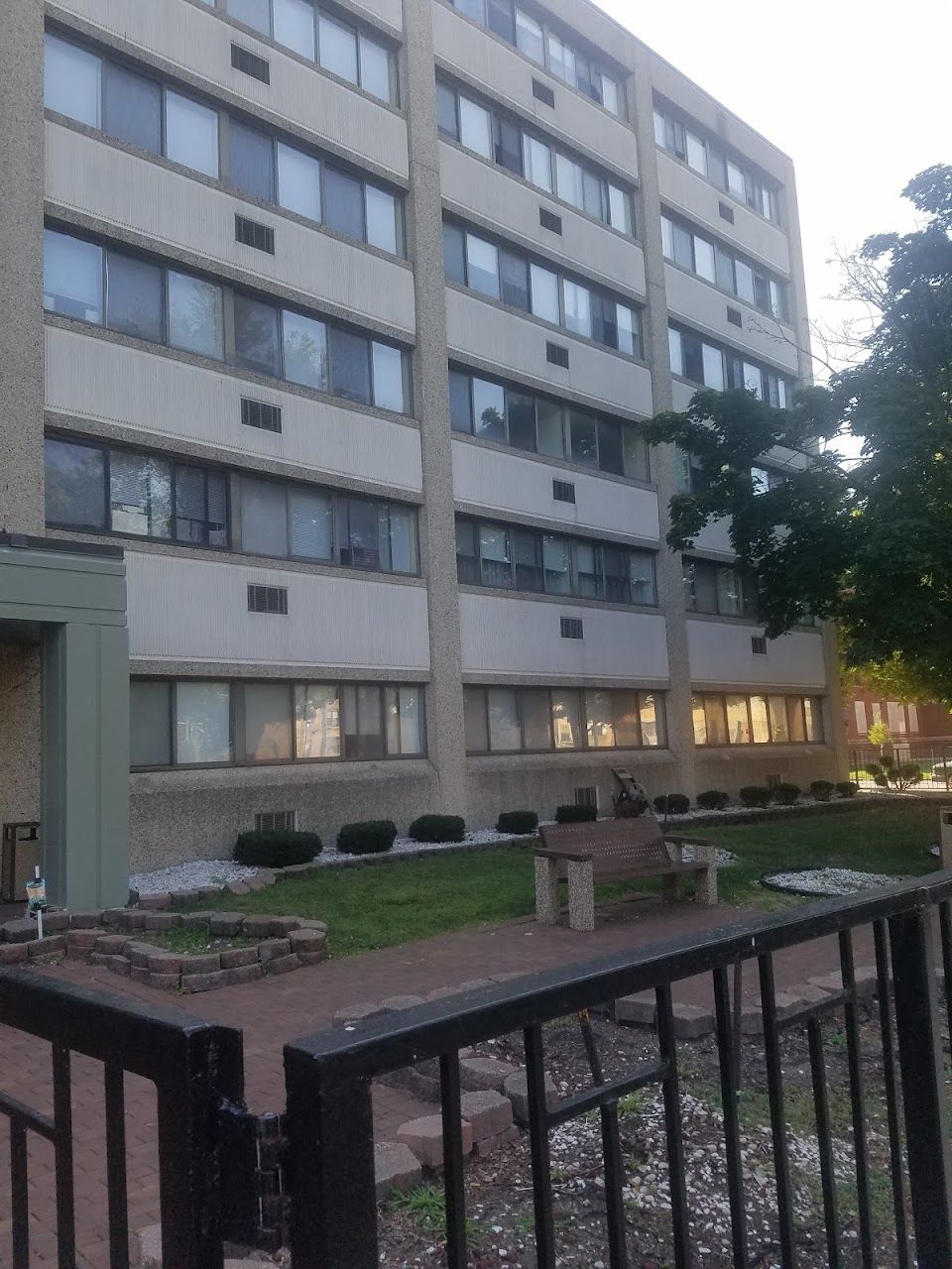 Photo of Wentworth Haven Homes at 7147 S Wentworth Ave Chicago, IL 60621