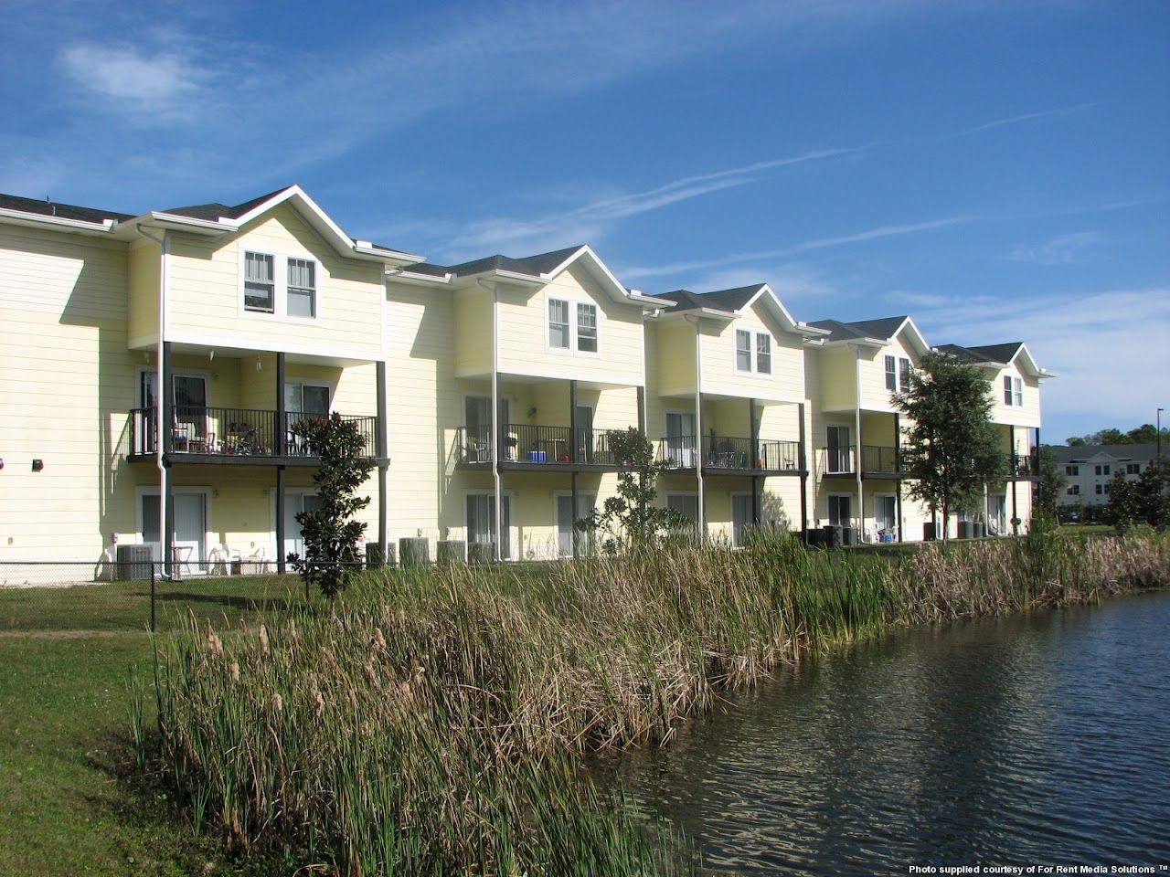 Photo of SUMMER BREEZE AT SUMMERSET VILLAGE at 305 SUMMER BREEZE WAY ST AUGUSTINE, FL 32086