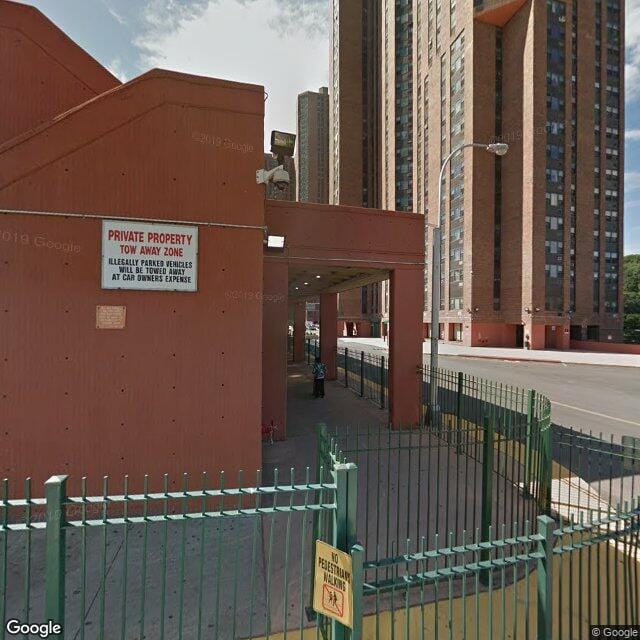 Photo of RIVER PARK TOWERS. Affordable housing located at 10 RICHMAN PLZ BRONX, NY 10453