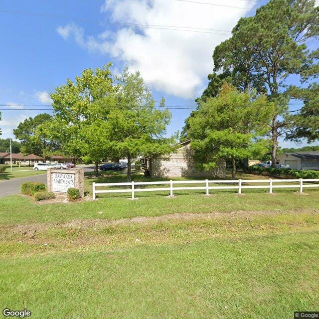 Photo of OAKWOOD APTS at 1611 CAJUN DR MAMOU, LA 70554