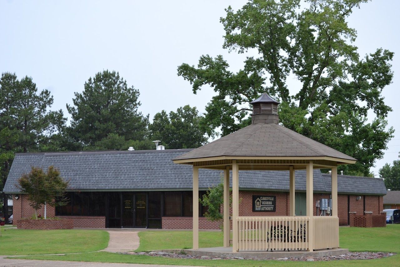 Photo of Housing Authority of the City of Clarksville. Affordable housing located at 605 LUCAS CLARKSVILLE, AR 72830